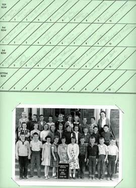 Stone's Grade 4 Class Photo