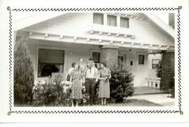 Family Photo in front of House